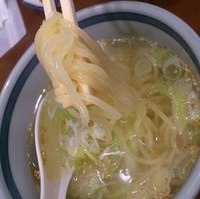 仕上げのラーメン