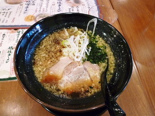 燕三条醤油ラーメン