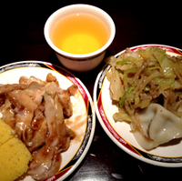 坦々刀削麺