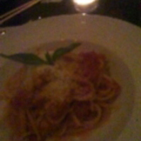 真っ赤なトマトのシンプルパスタ