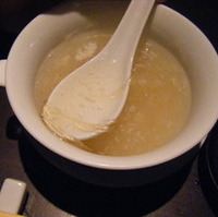 フカヒレ入り卵白スープ