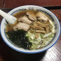ラーメンチャーハンカツ丼肉野菜炒め