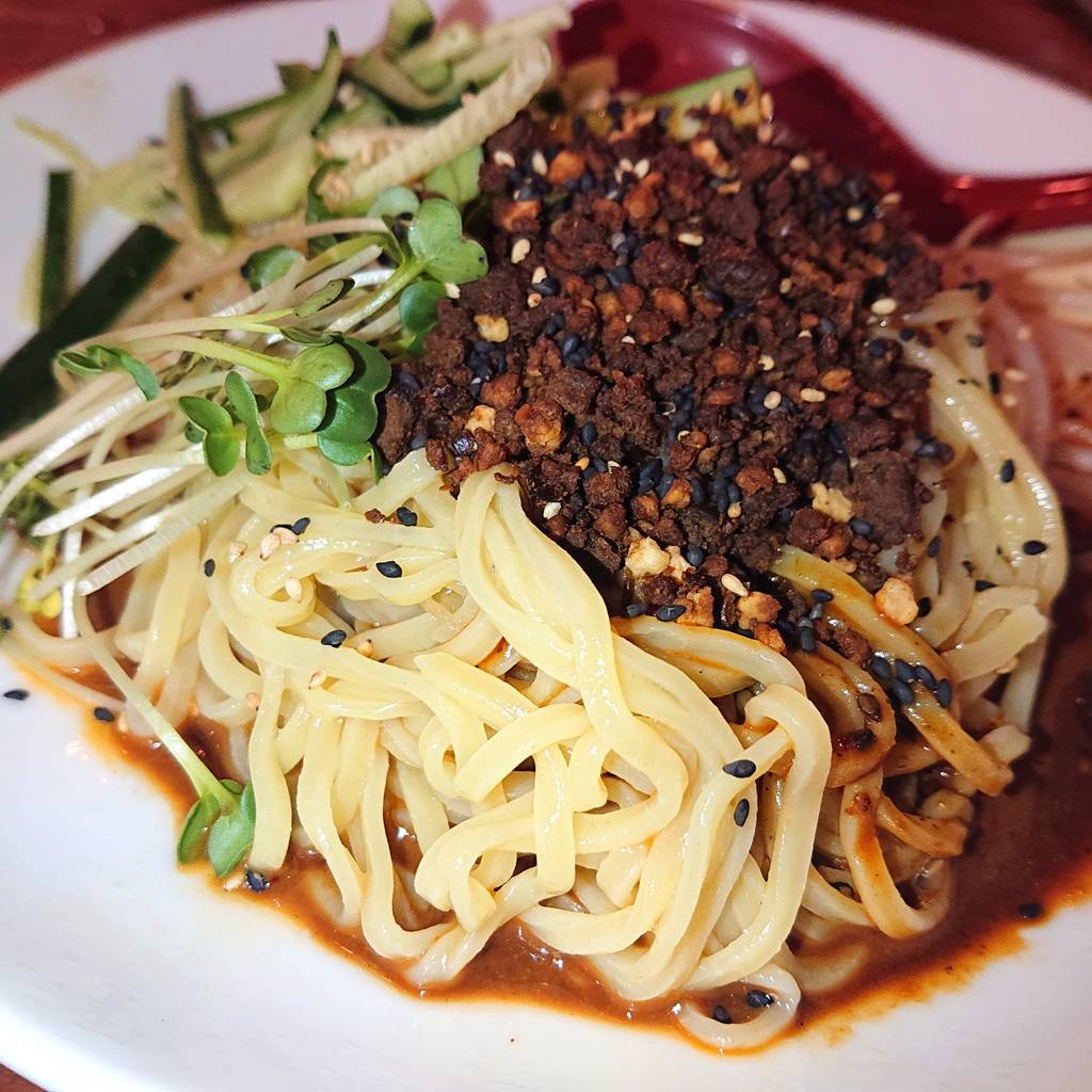 冷やし黒胡麻担々麺