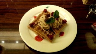 マロンワッフル