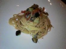 茄子とトマトの温かいカッペリーニ