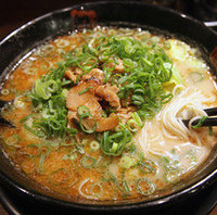 トントロラーメン