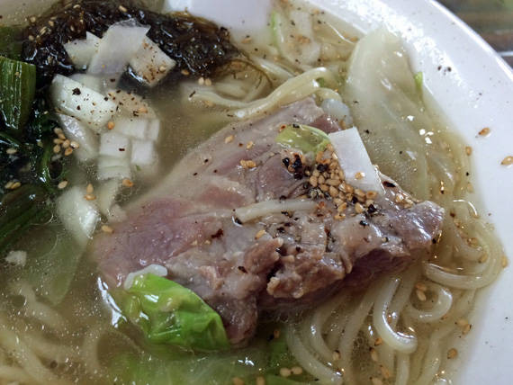 軟骨塩炊きラーメン