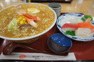味噌ラーメン　鮨セット
