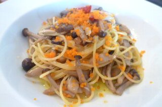 ４種類のキノコのペペロンチーノ