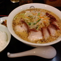 焦がしごま味噌ラーメン