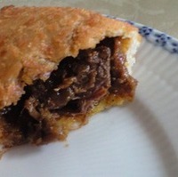 牛肉ゴロゴロカレーパン