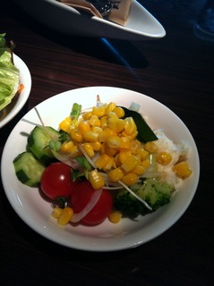 季節の国産サラダ