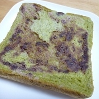 宇治抹茶あん食パン