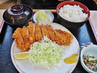 みそにんにくチキンカツ定食