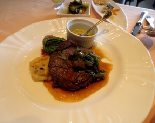 シェフのオススメコースのメイン肉