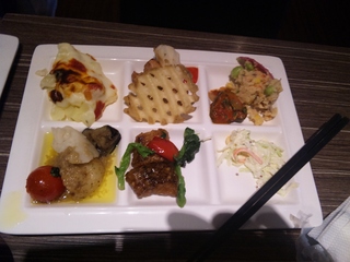 ブッフェ　バーニャカウダ