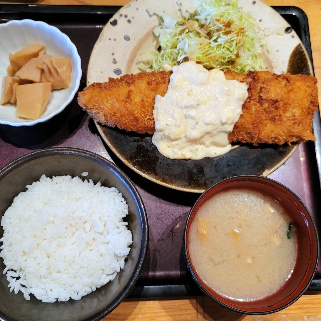 めんたいタルタルたらカツ定食