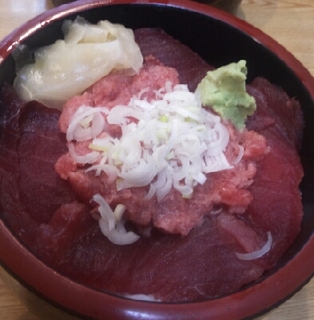 二色丼