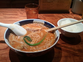 搾菜坦々麺