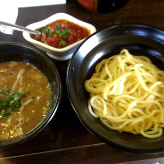 ホットチリつけ麺