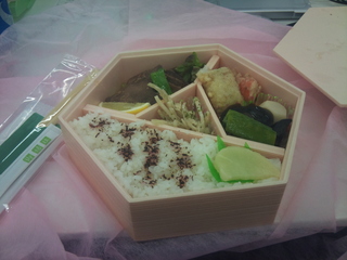 牛タン味噌漬け　六角弁当