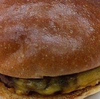 絶品チーズバーガー