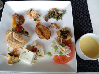 ランチバイキング