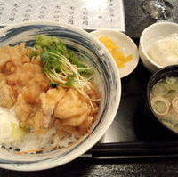 鶏の唐揚丼