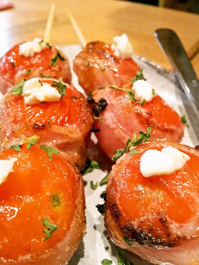 トマトの豚巻チーズ串