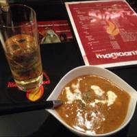 牛肉のトマトクリーム煮込み