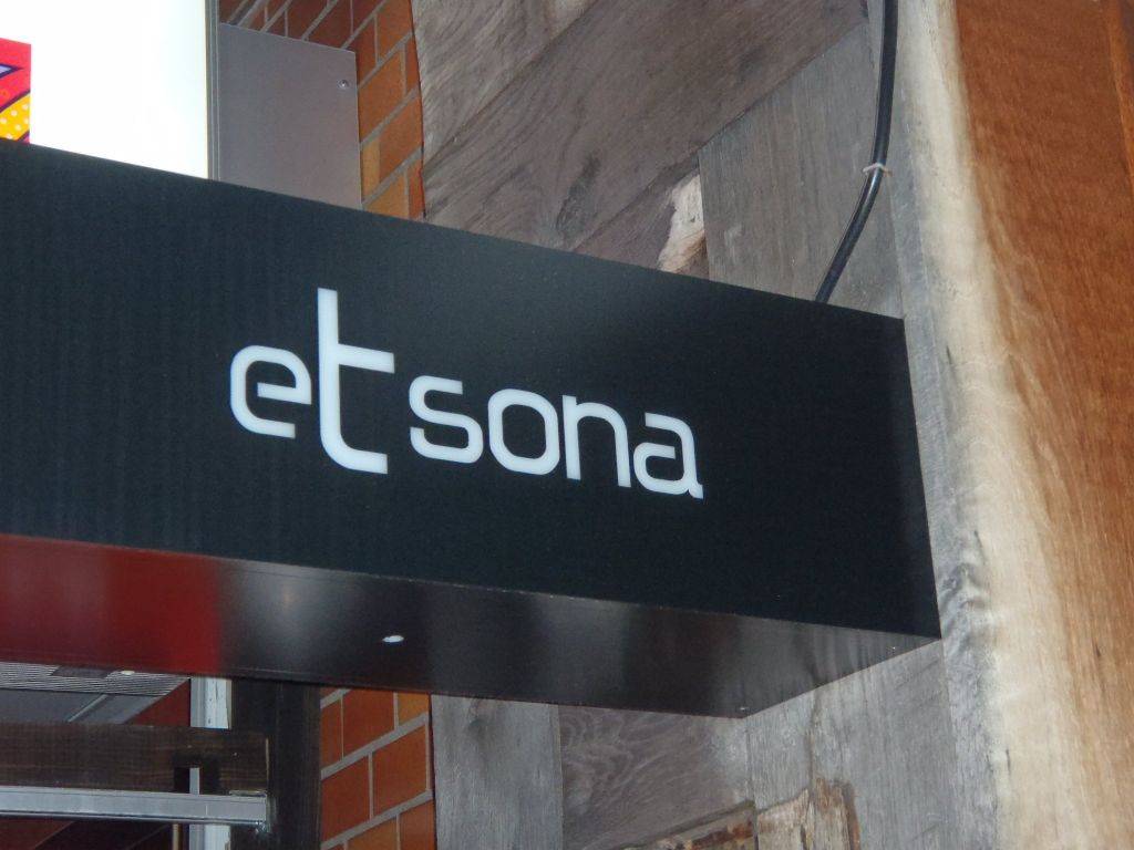 et sona dining＆bar