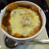 鶏の赤ワイン煮