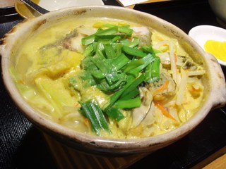 牡蠣とタラのカレー煮込みうどん