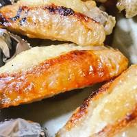 手羽先のたっぷりガーリック焼き