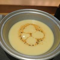 牛鍋　白味噌スープ