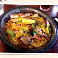 パエージャ　ランチ『魚介のパエリア』