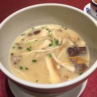 雲南名菜８種きのこ特製スープ麺