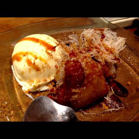 バニラアイスの焼き芋添え