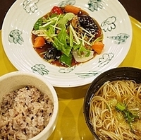 鯖の竜田揚げ黒酢野菜あんかけと豆乳温麺