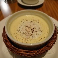 手長エビのココット蒸し