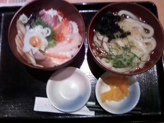海鮮丼とうどんのセット