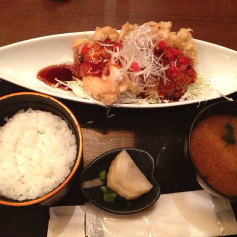 パリパリ唐揚げ黒酢あんかけ定食