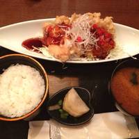 パリパリ唐揚げ黒酢あんかけ定食