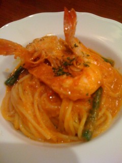 天使海老のトマトソースパスタ