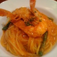 天使海老のトマトソースパスタ