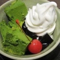 黒糖ゼリーと抹茶ムース