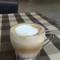 キャラメル＆ストロベリーラテ（季節限定）