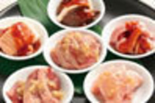 ホルモン６種盛り