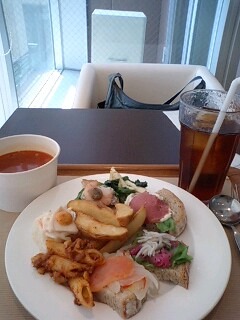 ランチビュッフェ