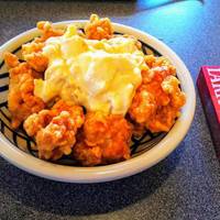 唐揚げタルタルソースがけ